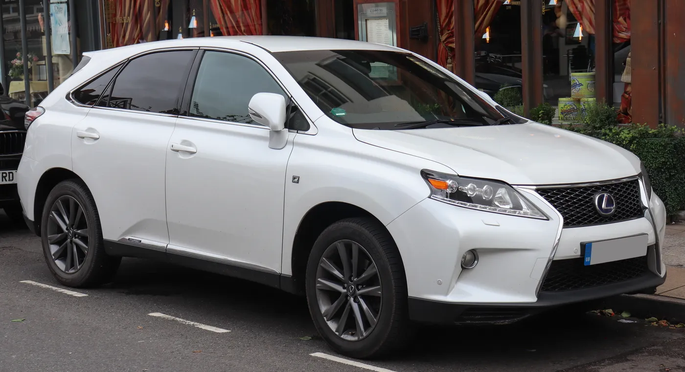 参考写真：レクサスRX450h F Sport。売却した実車ではありません。